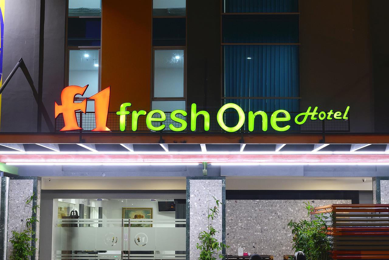 Fresh One Hotel Batam Exterior foto